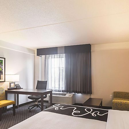 La Quinta By Wyndham Oklahoma City - Nw Expwy מראה חיצוני תמונה
