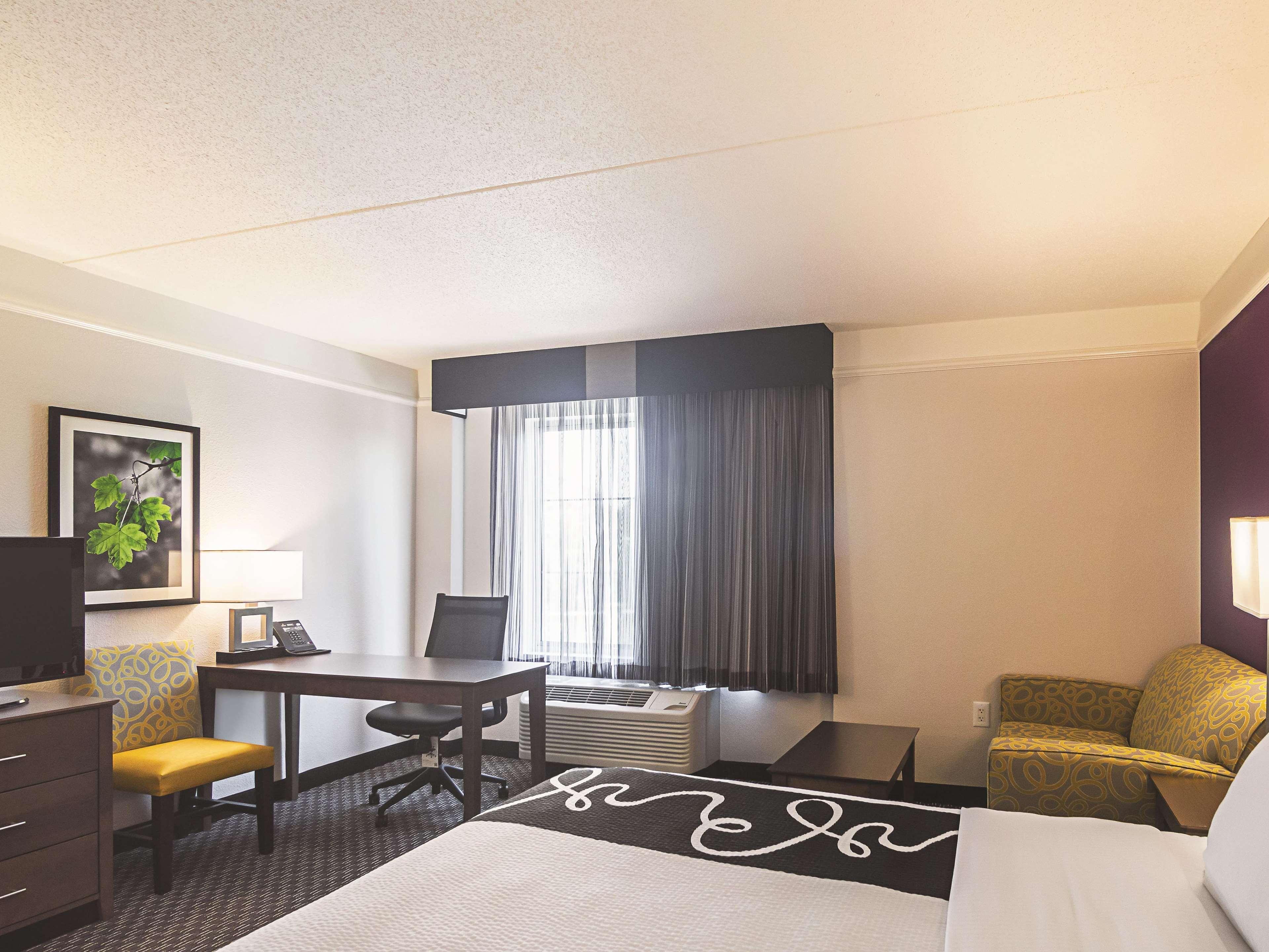 La Quinta By Wyndham Oklahoma City - Nw Expwy מראה חיצוני תמונה