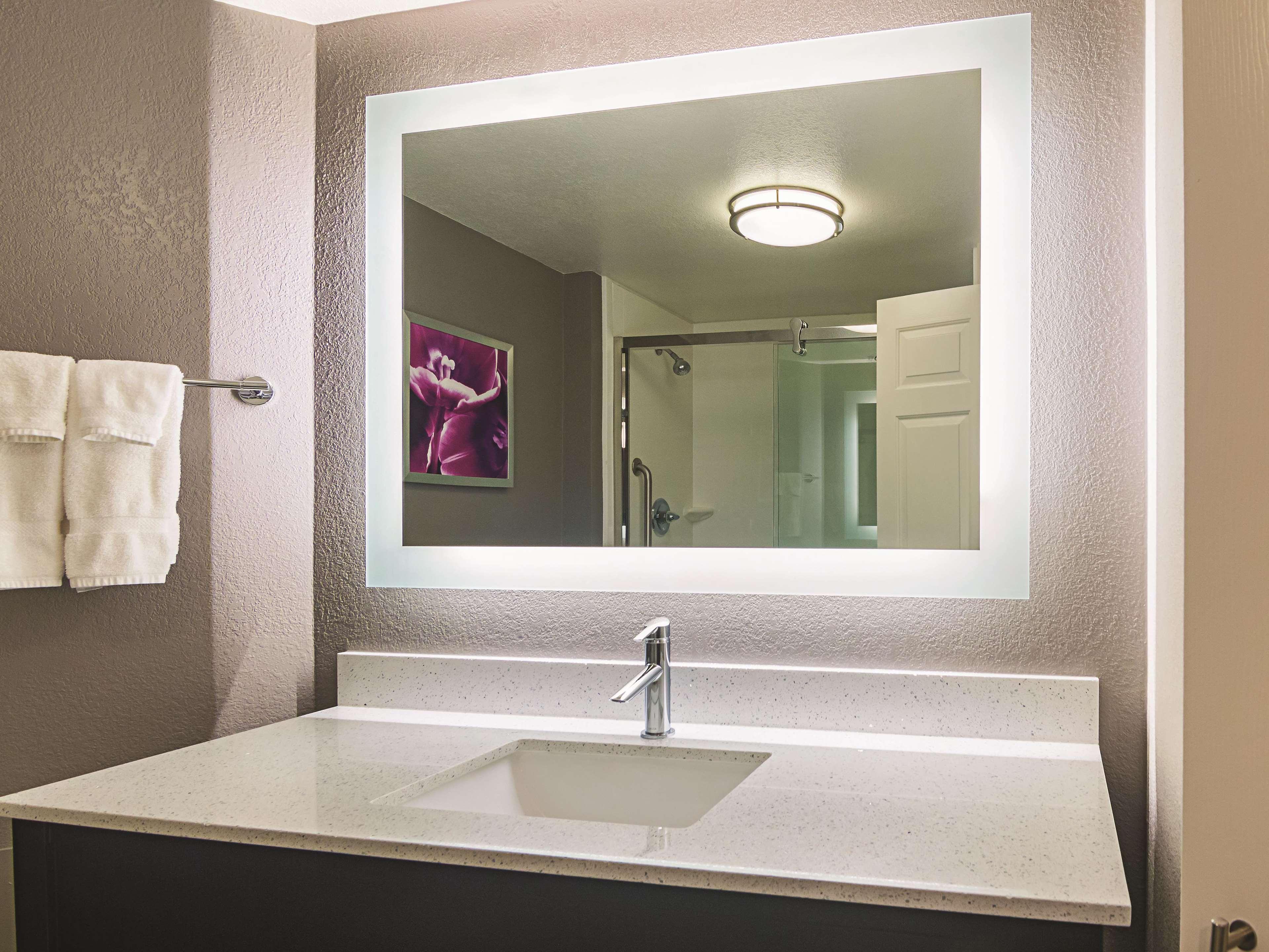 La Quinta By Wyndham Oklahoma City - Nw Expwy מראה חיצוני תמונה